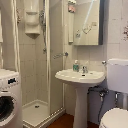 Lo Soleil Apartment